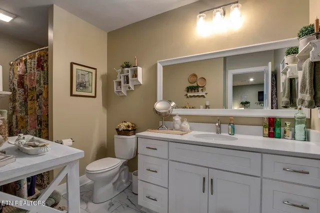 $559,000 | 984 Meadow Walk Lane, Lenoir City, TN 37772