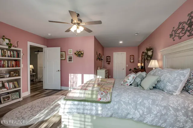 $559,000 | 984 Meadow Walk Lane, Lenoir City, TN 37772