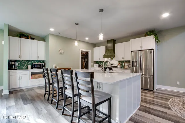 $559,000 | 984 Meadow Walk Lane, Lenoir City, TN 37772