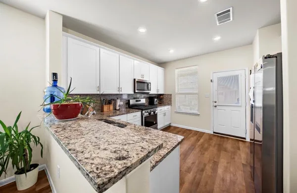 $2,100 | 23934 Prairie Dust Drive, Hockley, TX 77447