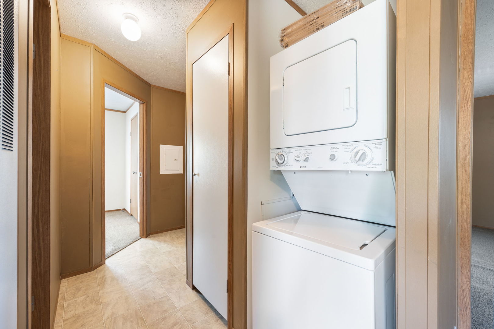147 Parkwood Road Elgin, IL 60123 - Photo 16 of 16 a view of washer and dryer