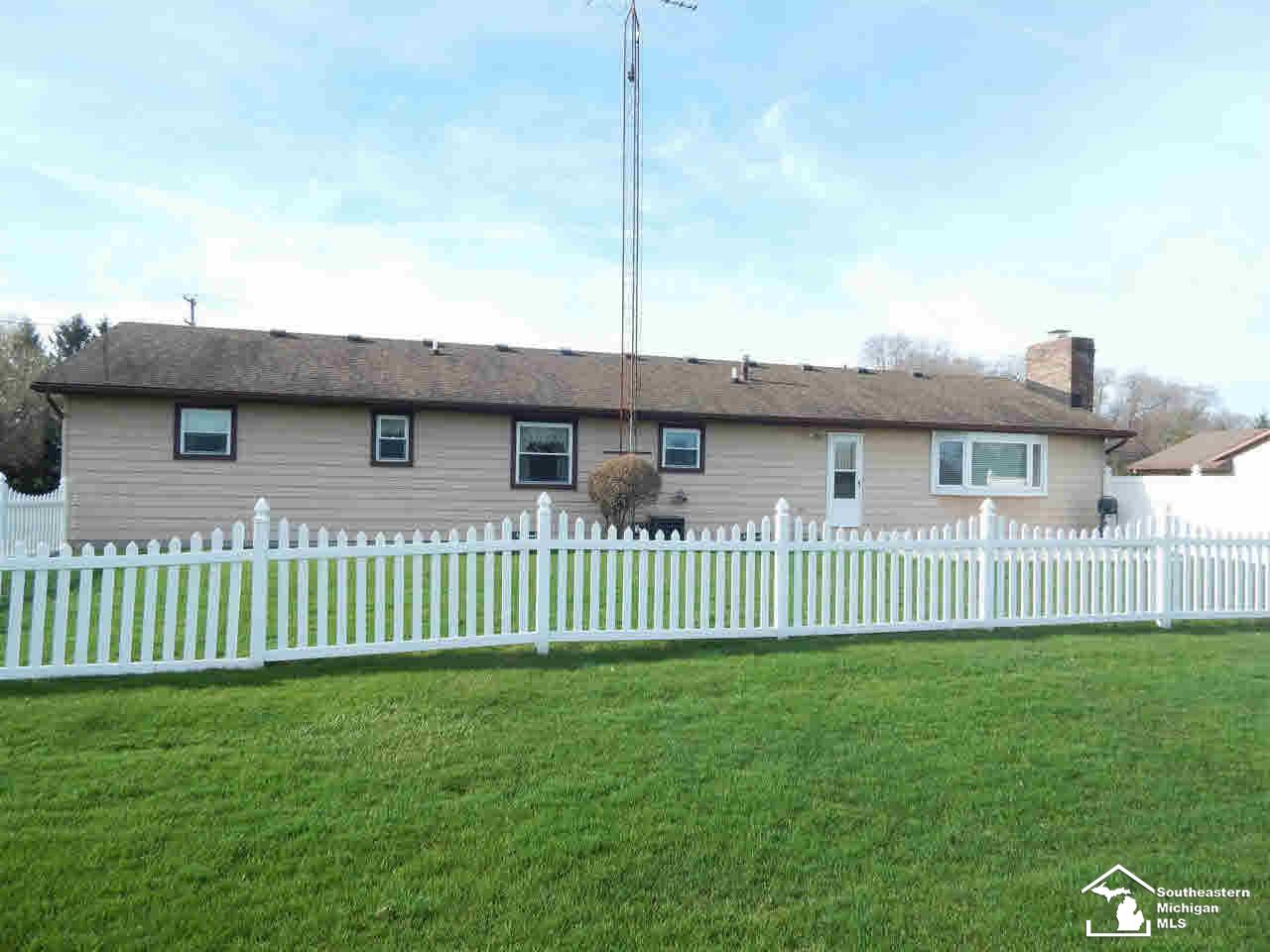 492 Smith Road Temperance, MI 48182 - Photo 11 of 13 Back Exterior