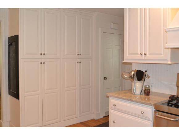 64 Wallis Road Rye, NH 03870 - Photo 11 of 35