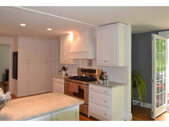 64 Wallis Road Rye, NH 03870 - Photo 14 of 35