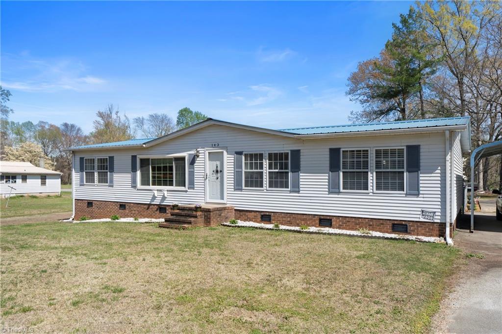 143 Lloyd Lookabill Street Lexington, NC 27292 - Photo 1 of 28