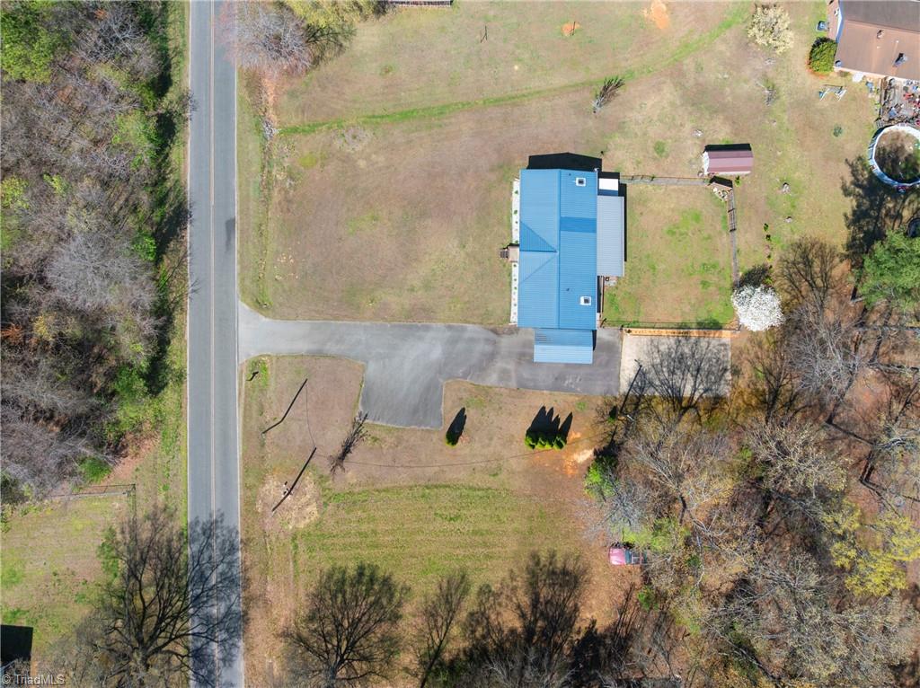 143 Lloyd Lookabill Street Lexington, NC 27292 - Photo 23 of 28