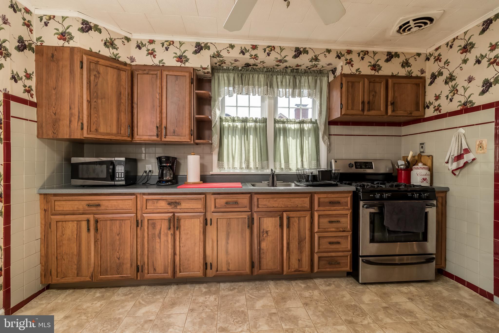 12017 Elmore Road Philadelphia, PA 19154 - Photo 7 of 30 Gallery Image 7