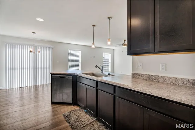 $365,000 | 332 Crestfield Court, St. Charles, MO 63301