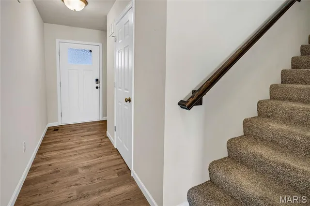 $365,000 | 332 Crestfield Court, St. Charles, MO 63301