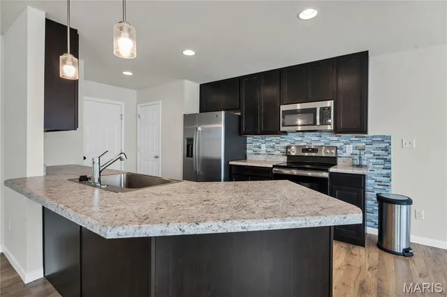 $365,000 | 332 Crestfield Court, St. Charles, MO 63301