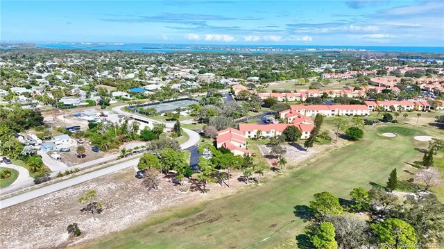 $165,000 | 5303 Southeast Miles Grant Road, Unit L101, Stuart, FL 34997