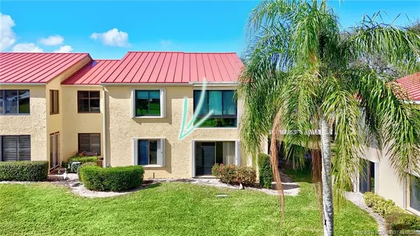 $165,000 | 5303 Southeast Miles Grant Road, Unit L101, Stuart, FL 34997