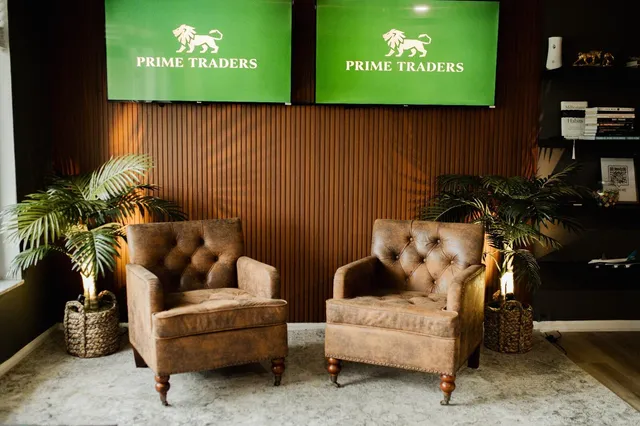 $6,000 | 4000 Northwest 3rd Avenue, Boca Raton, FL 33431