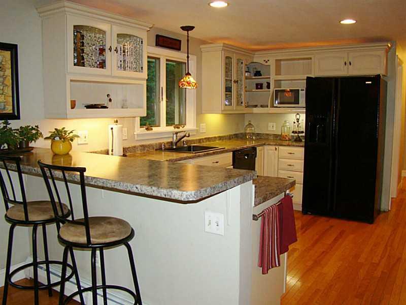 152 Nottingham Road Auburn, ME 04210 - Photo 2 of 35 Kitchen.