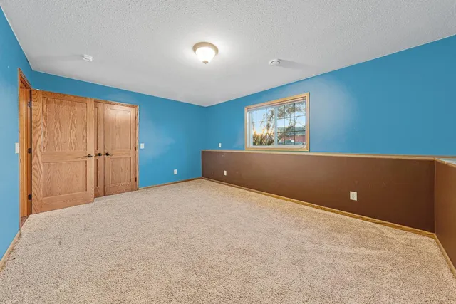 $329,900 | 329 Crystal Circle, Mankato, MN 56001