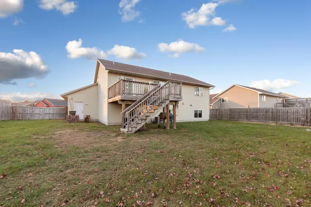 $329,900 | 329 Crystal Circle, Mankato, MN 56001