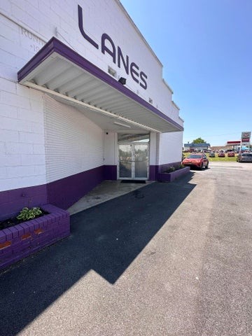977 Highway 25W Newport, TN 37821 - Photo 32 of 35 a view of a street