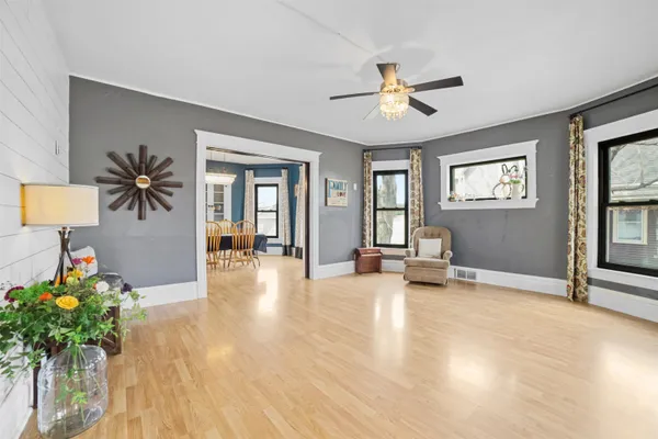 $324,900 | 1708 17th Street, Monroe, WI 53566