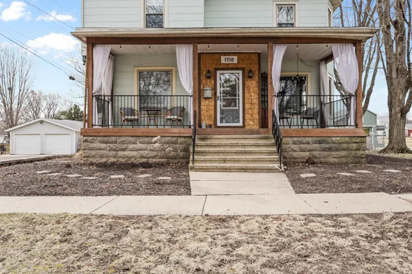 $324,900 | 1708 17th Street, Monroe, WI 53566