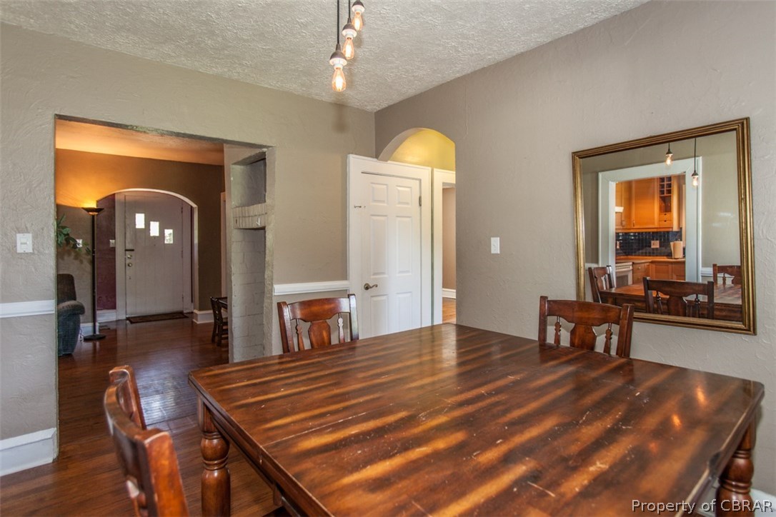 6712 Fields Landing Road Hayes, VA 23072 - Photo 17 of 38