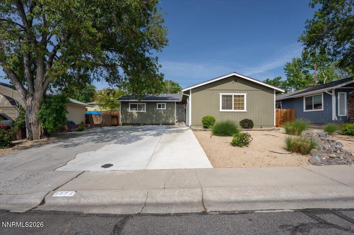 1375 Marne Drive Reno, NV 89503 - Photo 2 of 26 02-1375 Marne St Reno NV 89503 (2 of 29)