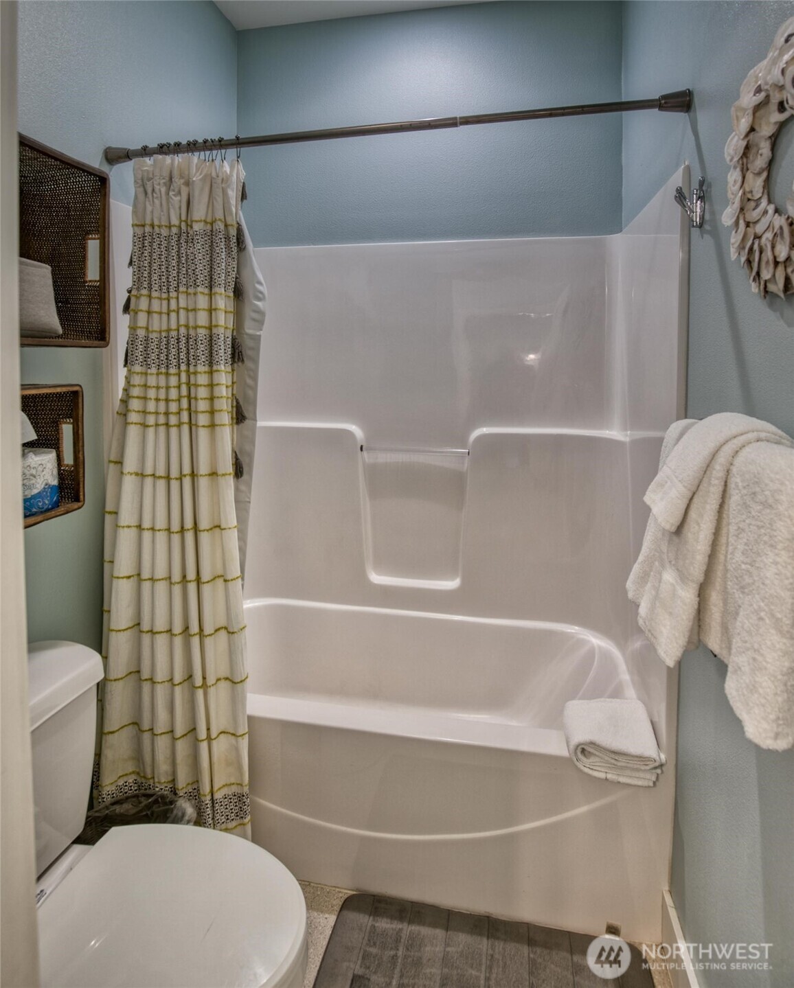 38 West Myrtle Lane Pacific Beach, WA 98571 - Photo 21 of 31 a bathroom with a toilet and shower