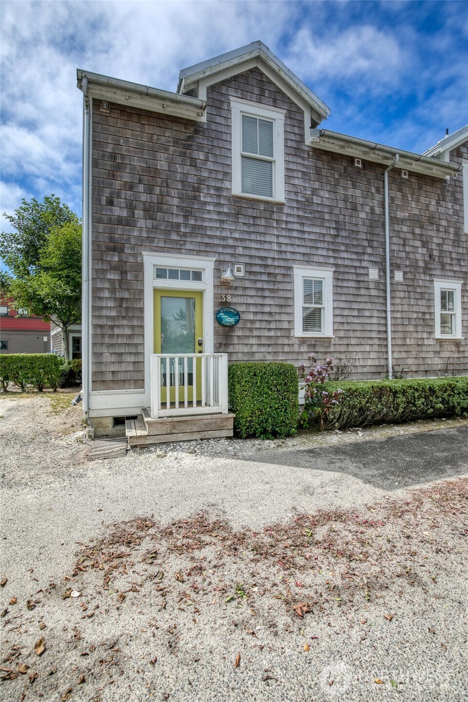 38 West Myrtle Lane Pacific Beach, WA 98571 - Photo 30 of 31 a front view of a house with a yard