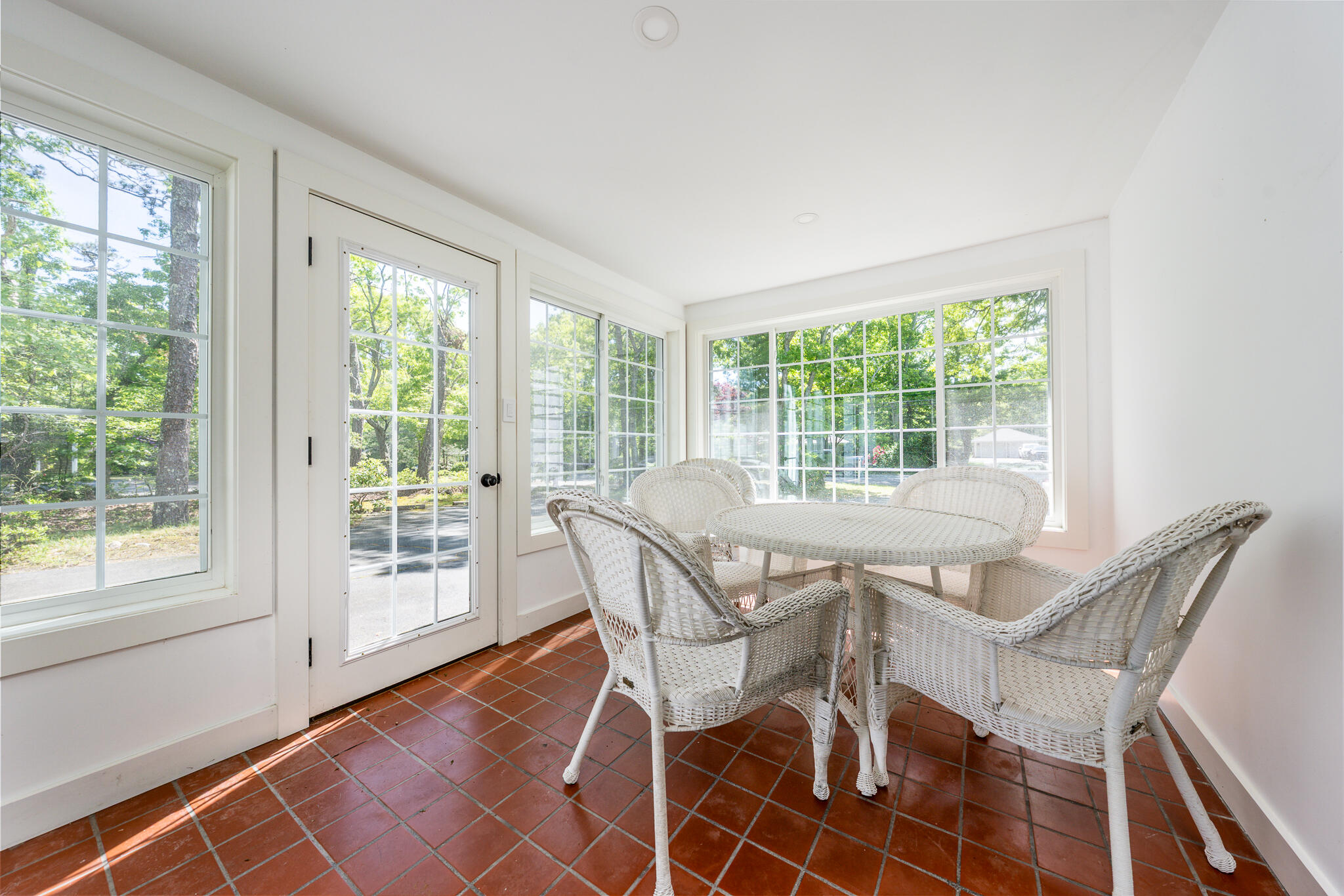 844 Shootflying Hill Road Centerville, MA 02632 - Photo 11 of 18 sunroom1