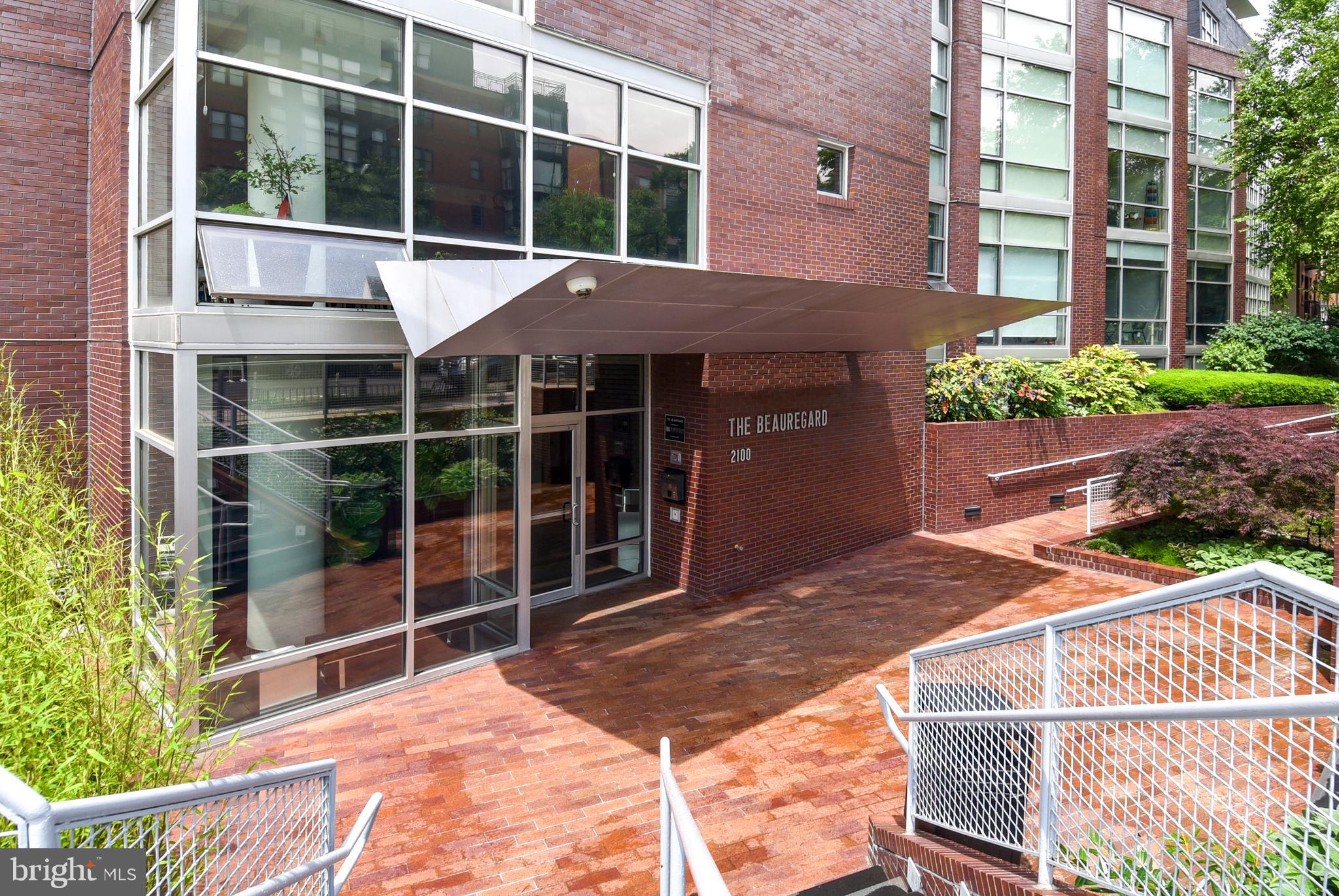 2100 11th Street Northwest, Unit G02 Washington, DC 20001 - Photo 2 of 36 a view of a house with a backyard