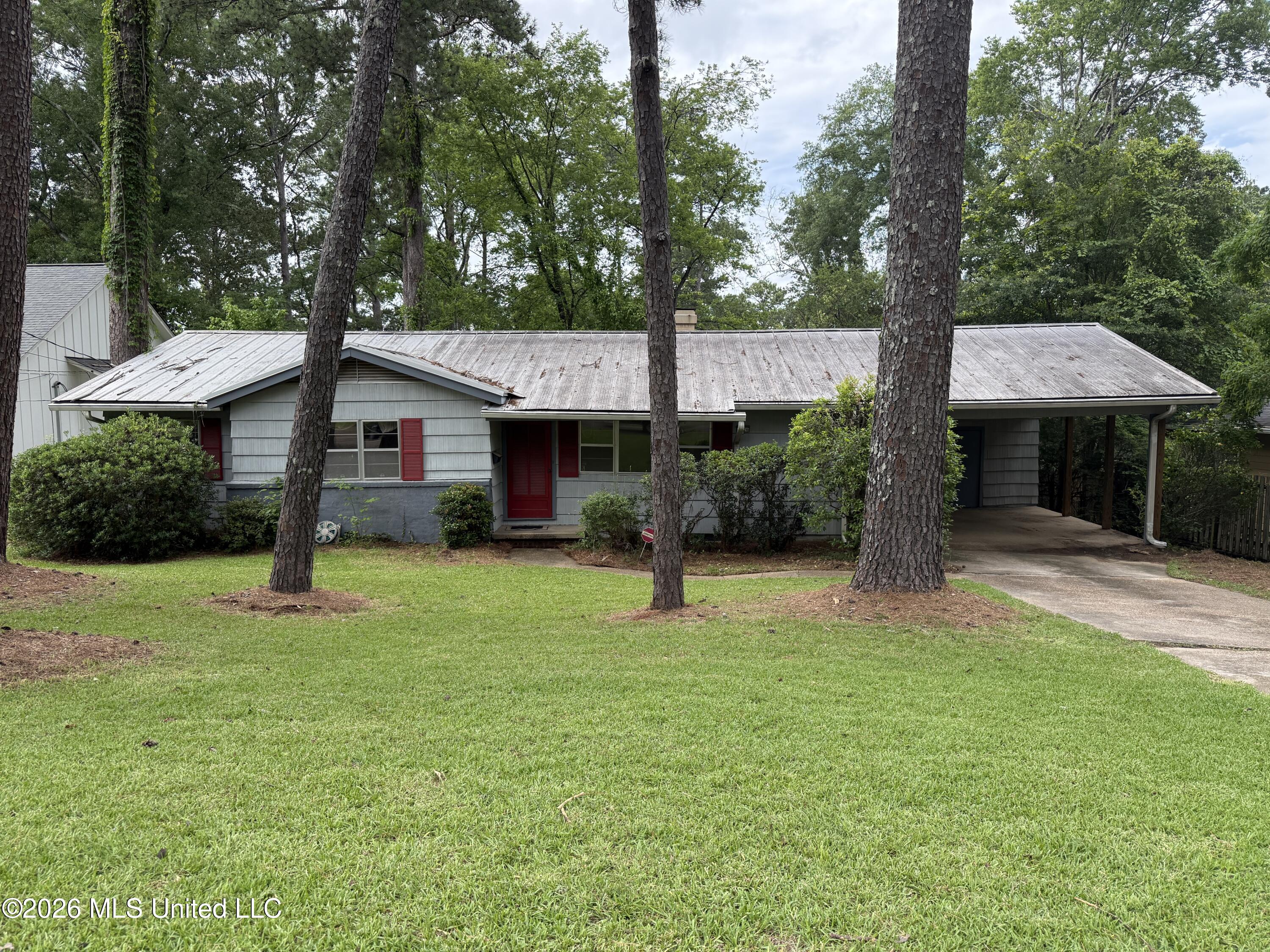 1726 Winchester Street Jackson, MS 39211 - Photo 1 of 39 IMG_8136