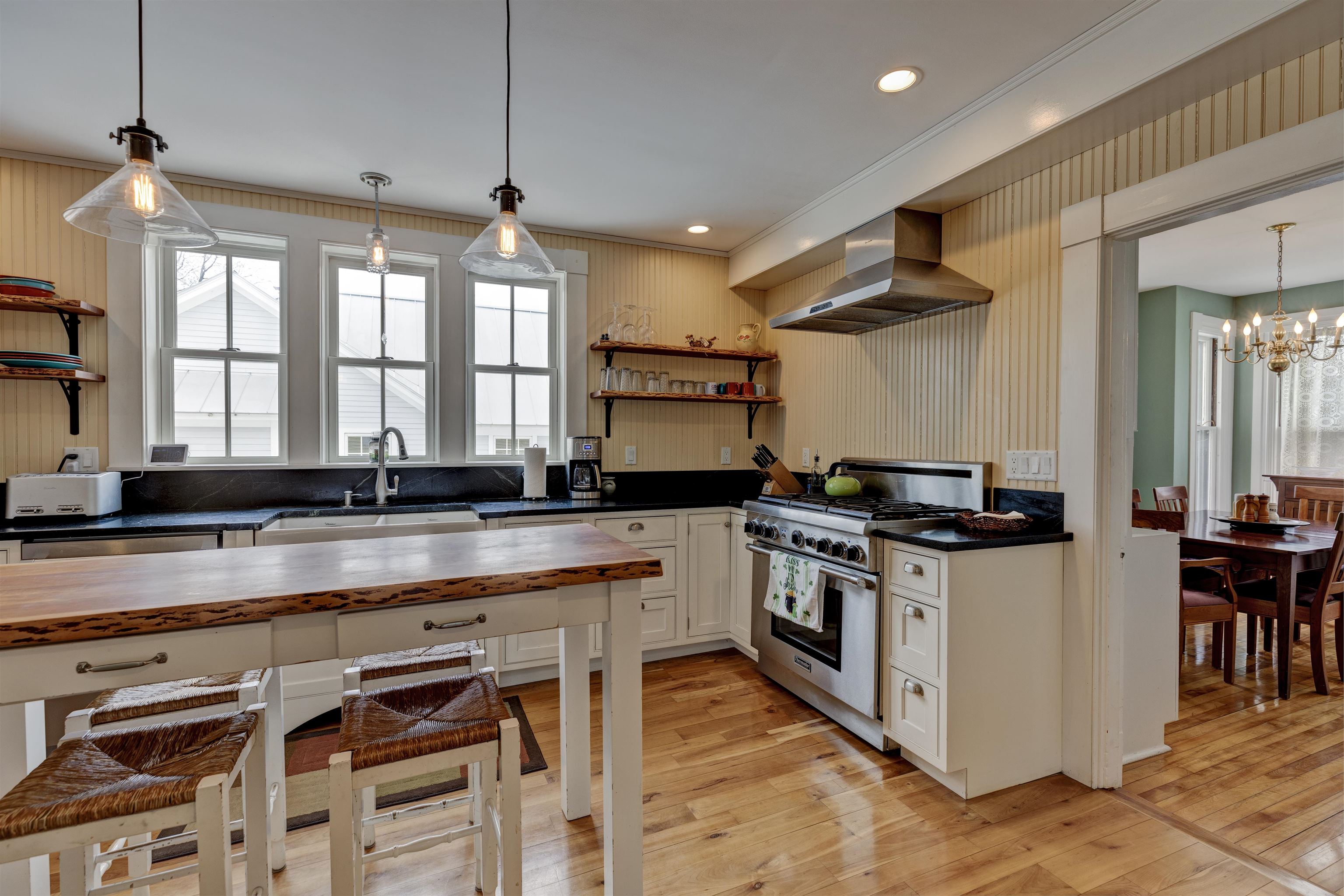 58 Lyme Road Hanover, NH 03755 - Photo 5 of 40