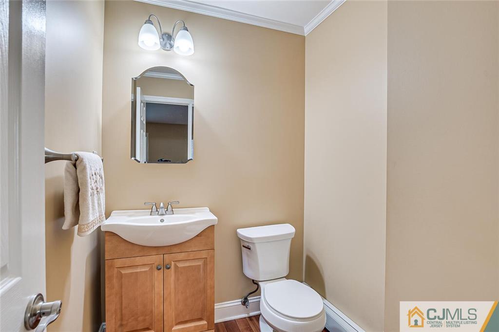 64 Dellwood Road Edison, NJ 08820 - Photo 17 of 37 Gallery Image 17