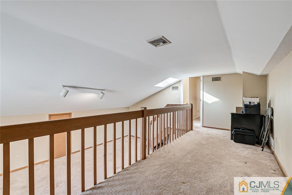 64 Dellwood Road Edison, NJ 08820 - Photo 28 of 37 Gallery Image 28