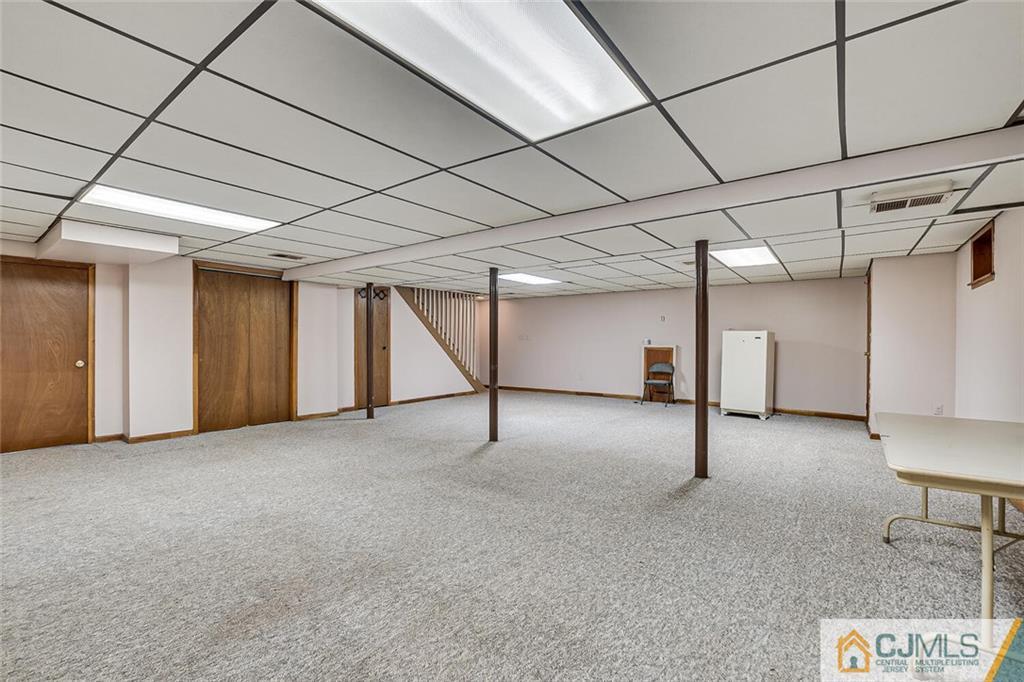 64 Dellwood Road Edison, NJ 08820 - Photo 32 of 37 Gallery Image 32