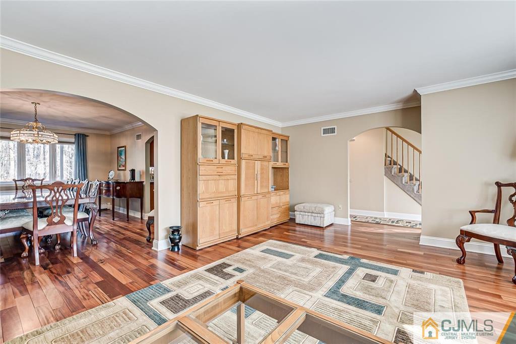 64 Dellwood Road Edison, NJ 08820 - Photo 6 of 37 Gallery Image 6