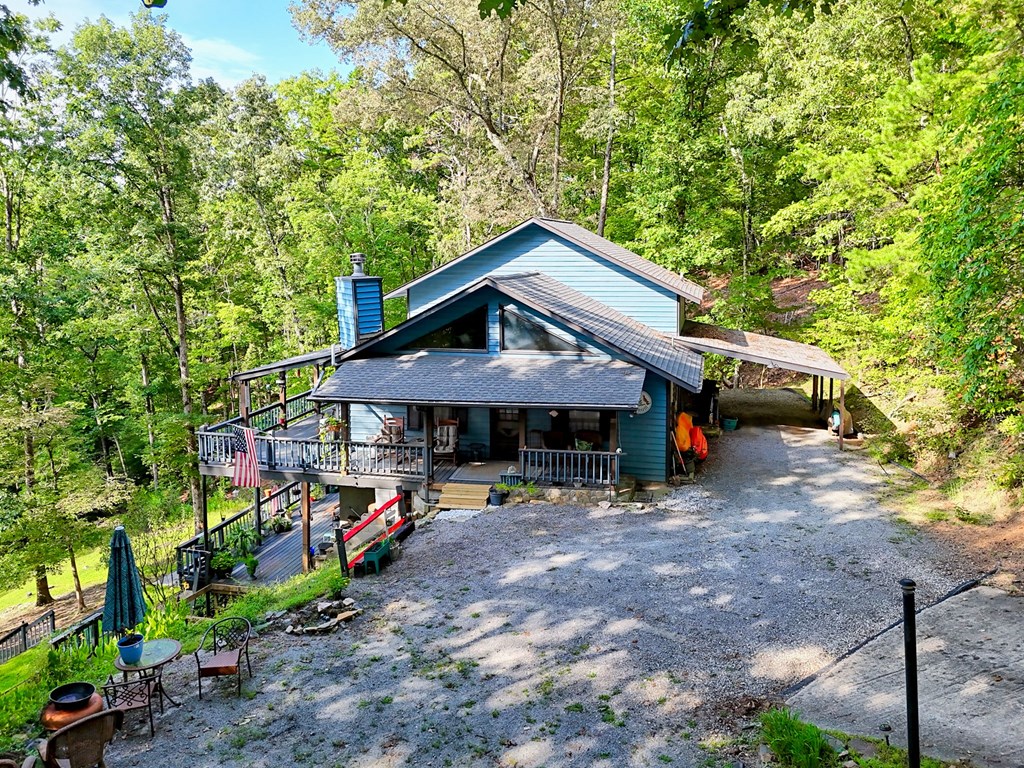 773 Rolling Oaks Road Murphy, NC 28906 - Photo 63 of 72 a view of a town with large trees and plants
