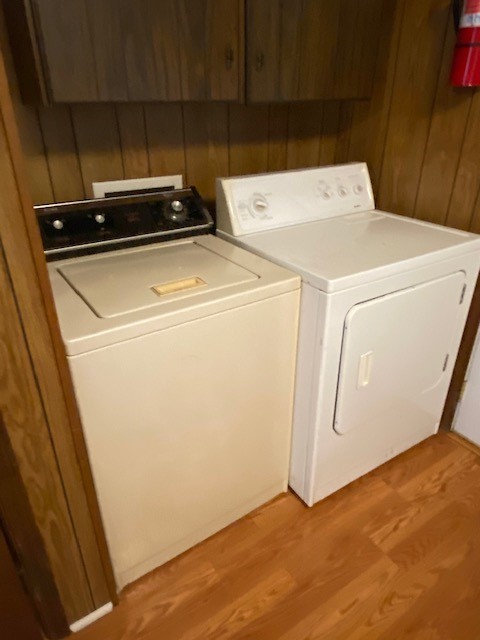 111 Creekside Drive, Unit 5 Clemson, SC 29631 - Photo 4 of 6 ONLY HU's. WASHER & DRYER NOT INCLUDED