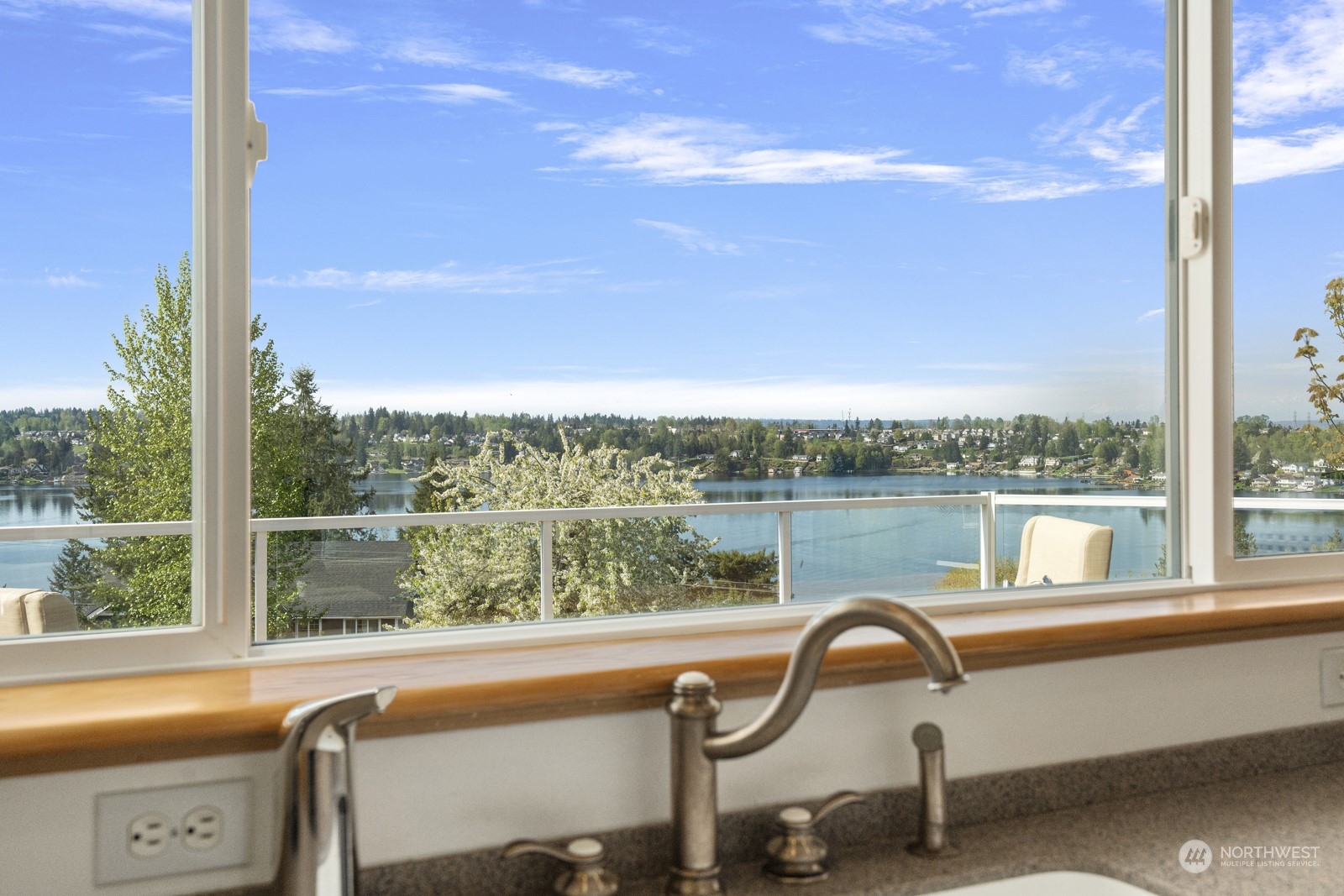 10832 Willow Road Lake Stevens, WA 98258 - Photo 11 of 40 Gallery Image 11