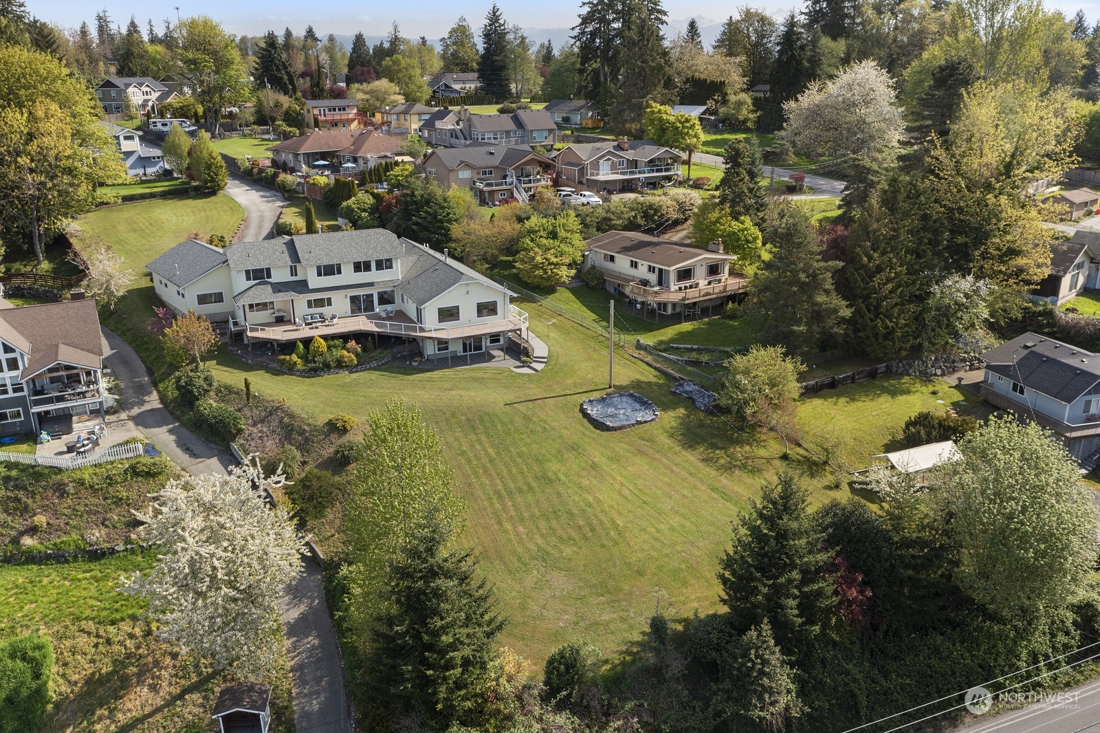 10832 Willow Road Lake Stevens, WA 98258 - Photo 5 of 40 Gallery Image 5