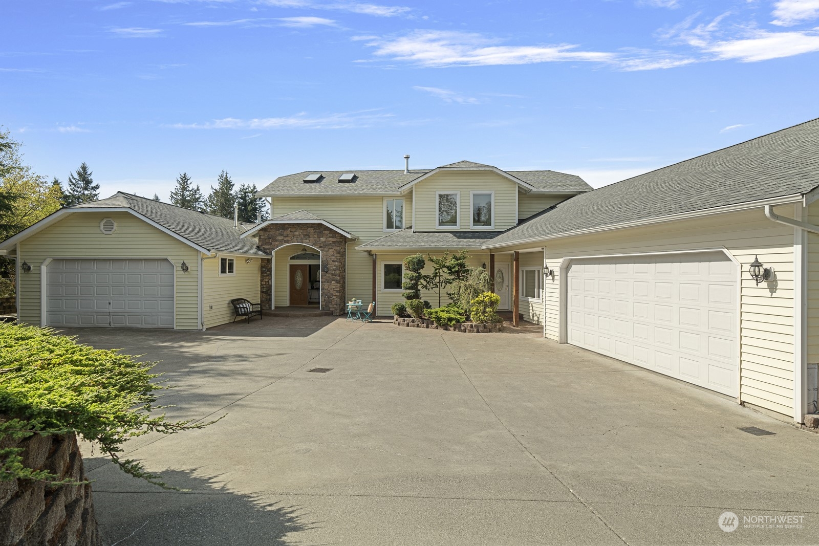 10832 Willow Road Lake Stevens, WA 98258 - Photo 7 of 40 Gallery Image 7