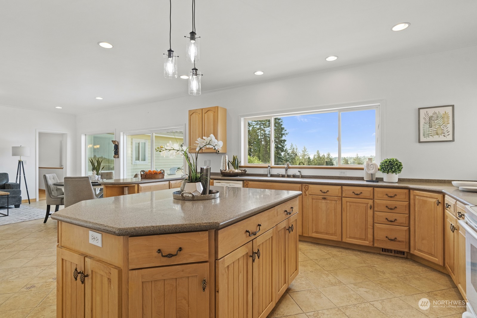 10832 Willow Road Lake Stevens, WA 98258 - Photo 10 of 40 Gallery Image 10