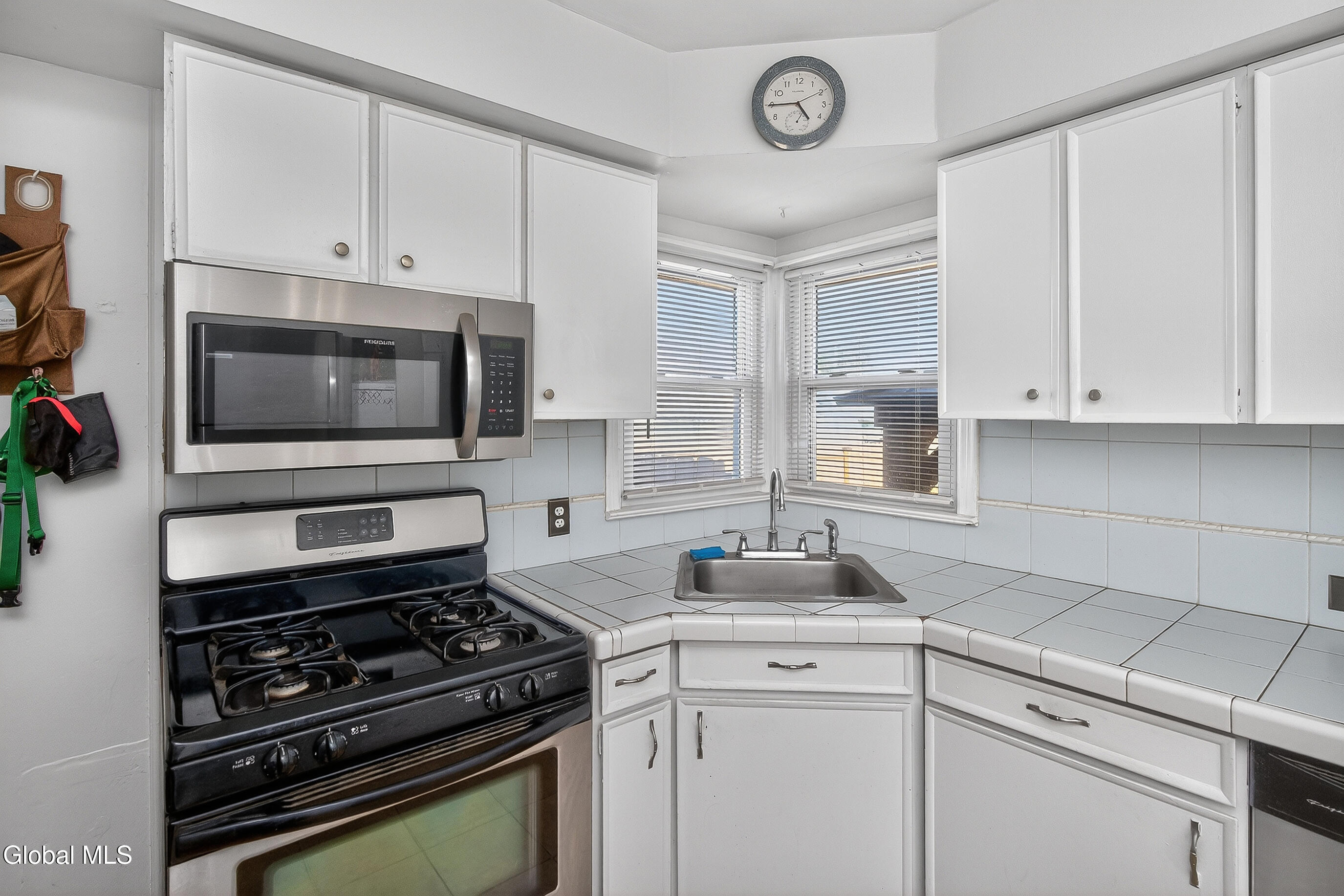 3 Brigadier Street Colonie, NY 12205 - Photo 16 of 41 017-3-Brigadier-St-Colonie-NY-12205