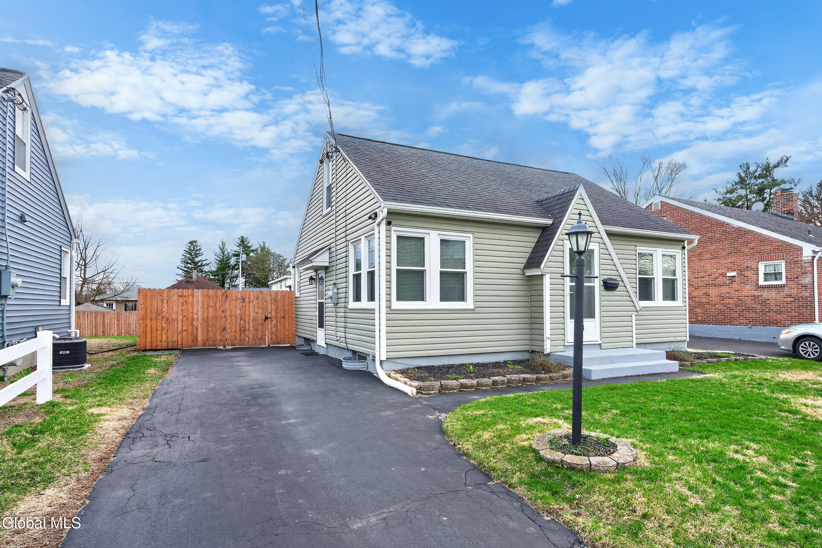 3 Brigadier Street Colonie, NY 12205 - Photo 2 of 41 002-3-Brigadier-St-Colonie-NY-12205