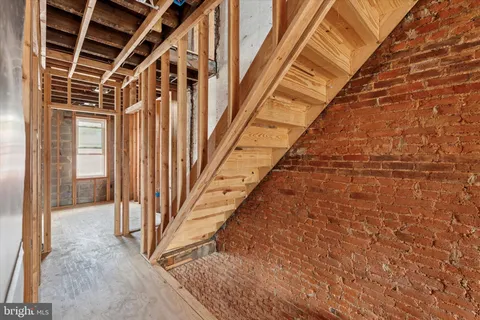 a view of entryway with staircase