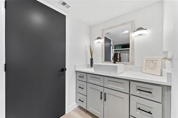 $2,200 | 8150 Brent Street, Unit 725, Port Richey, FL 34668