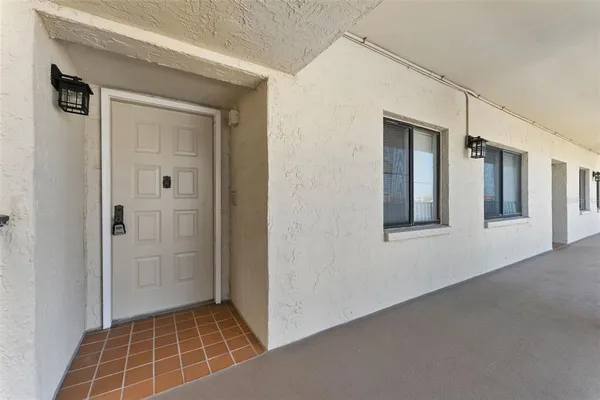 $2,200 | 8150 Brent Street, Unit 725, Port Richey, FL 34668