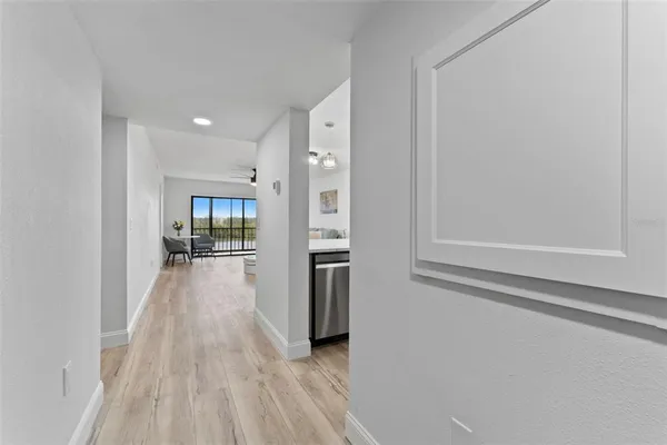 $2,200 | 8150 Brent Street, Unit 725, Port Richey, FL 34668