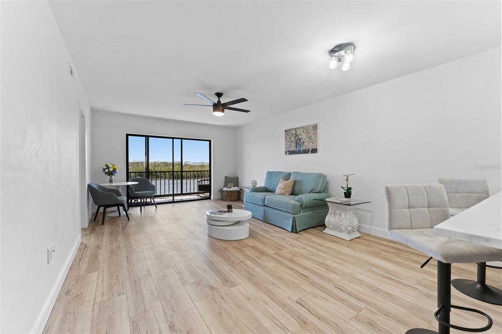 8150 Brent Street, Unit 725 Port Richey, FL 34668 - Photo 6 of 32