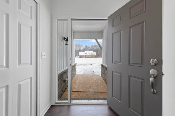 $799,750 | 28510 Coyote Court, New Hudson, MI 48165