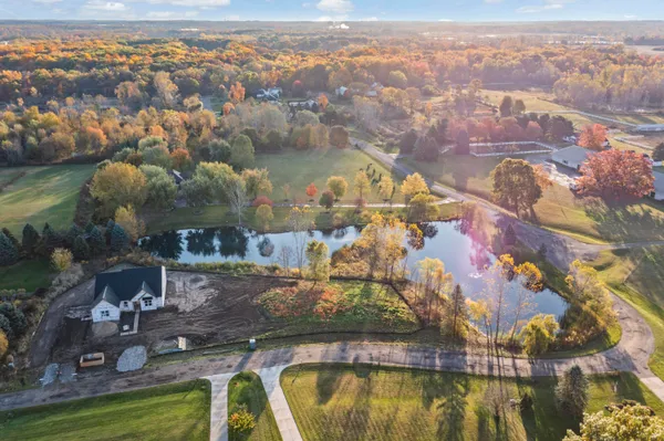 $799,750 | 28510 Coyote Court, New Hudson, MI 48165